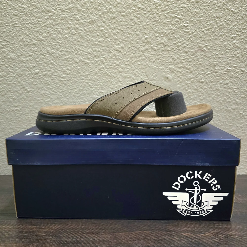 Dockers Men's Laguna Tan Brown Flip Flop‎ Sandals NWT Size 11